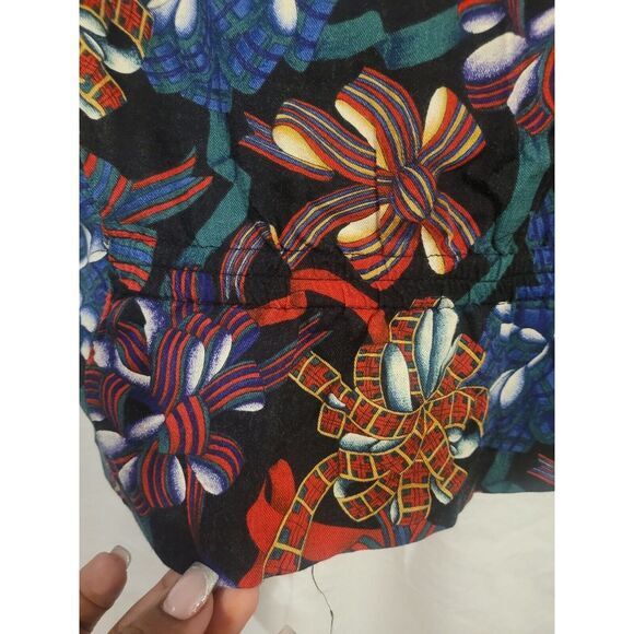 Talbots Christmas Vest Size M Black Red Sleeveless - Picture 3 of 4